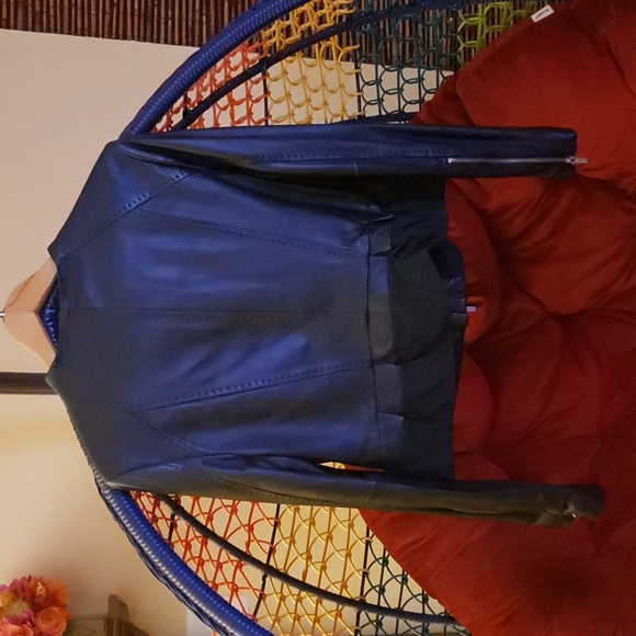 Leather jacket BCBG Malaysia black large - Picture 3 of 4